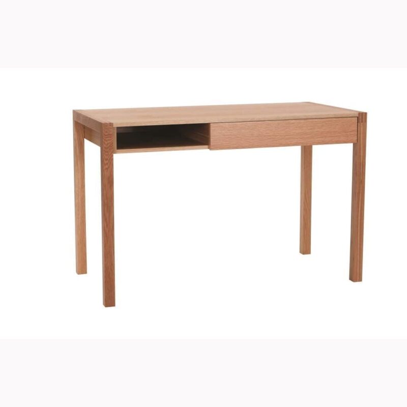 NewE st kirjoituspöytä, lev.119, svy.60 ja kork. 77 cm, tammea, Woodman.