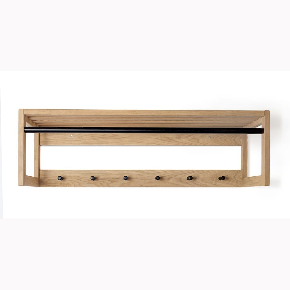 Slussen naulakko, 100x38 ja k.30 cm, tammea/musta metalli, Woodman.