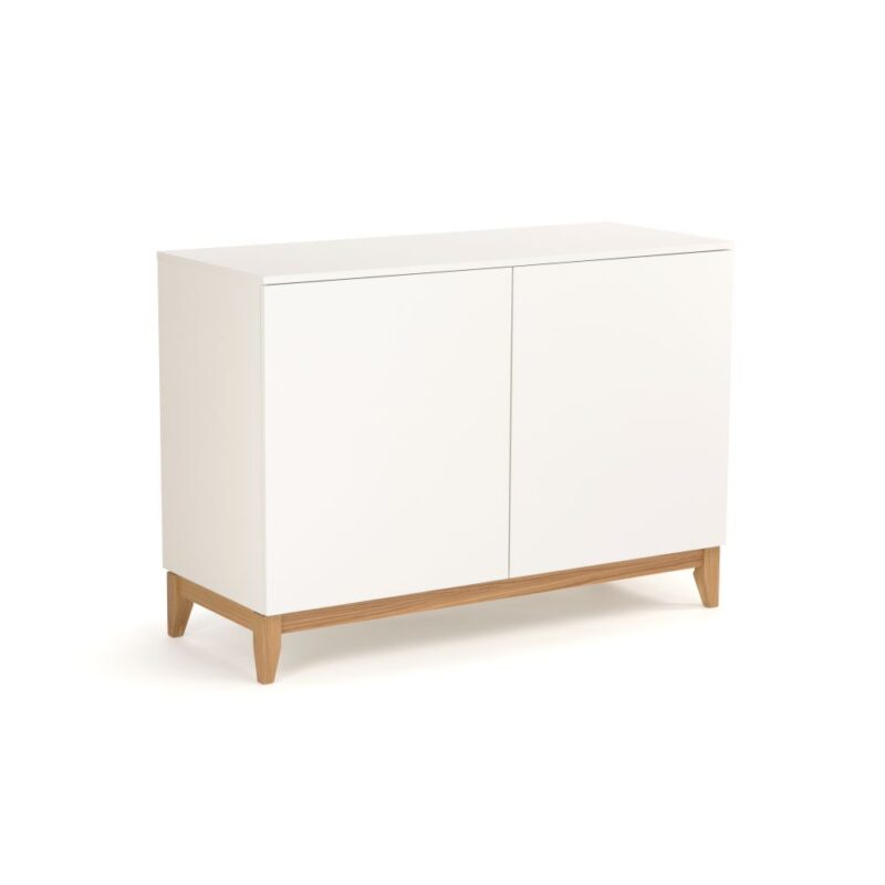 Blanco senkki, runko ja 2 ovea melamiinipinoitteu, hylly, tammiviilutettu vanerijalusta. Jalat massiivitammea. Lev. 120, syv. 48 cm ja kork. 85 cm.