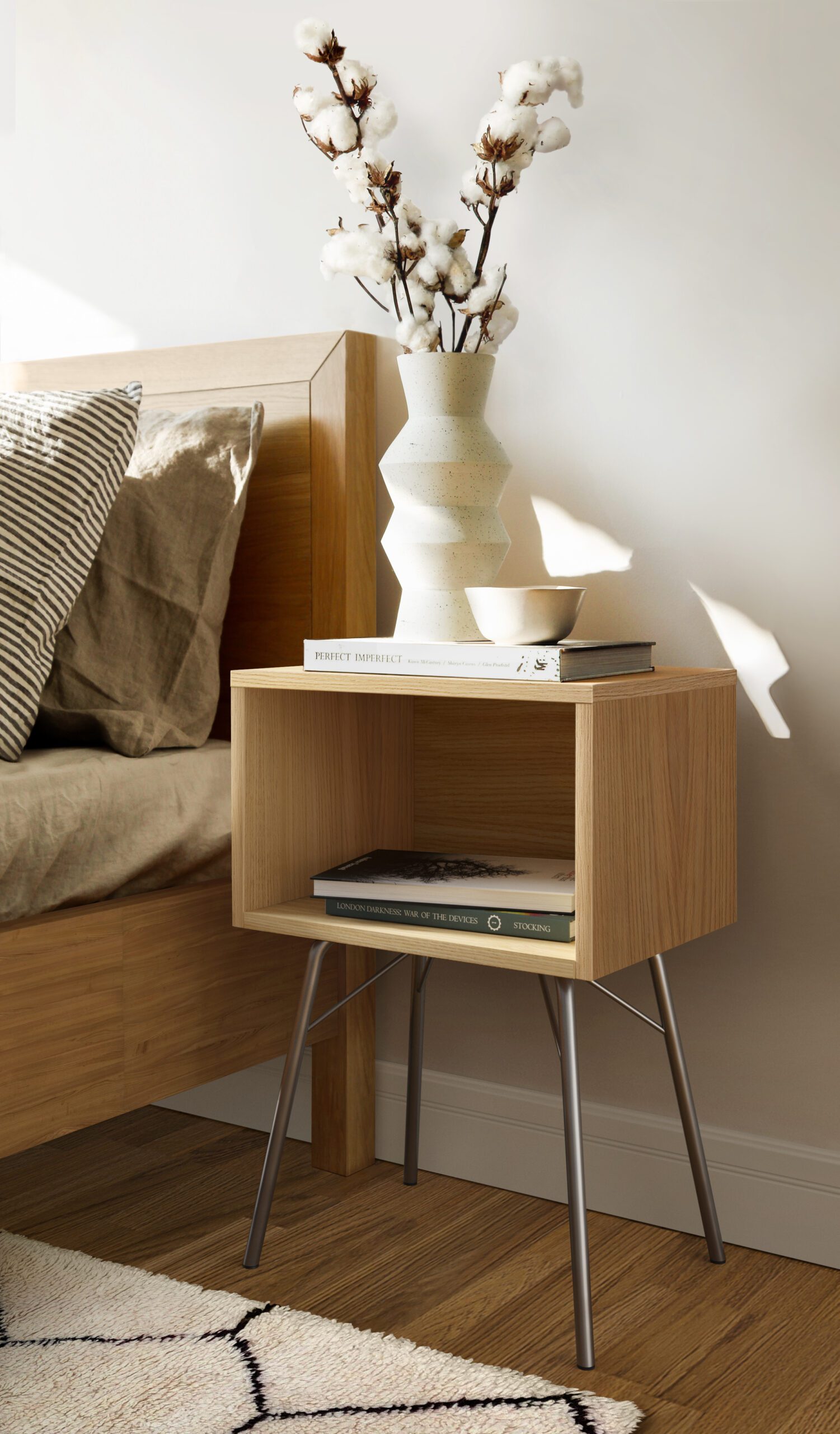 Rayburn yöpöytä, tammea - Image 5